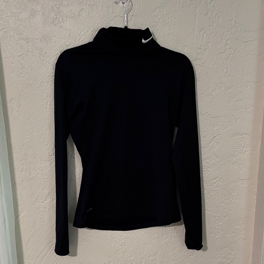 Nike Women's Black Long Sleeve Tee